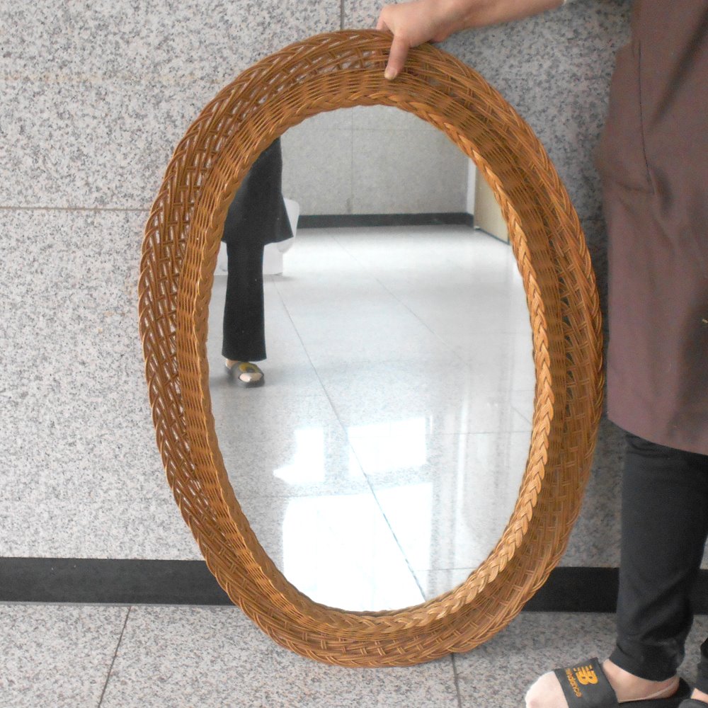 라탄으로 짠 큰거울 라탄거울 거울소품 대형거울