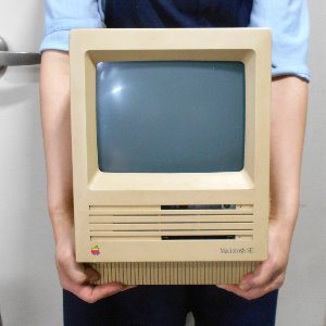 메킨토시 컴퓨터 애플컴퓨터 옛날컴퓨터 수집용컴퓨터