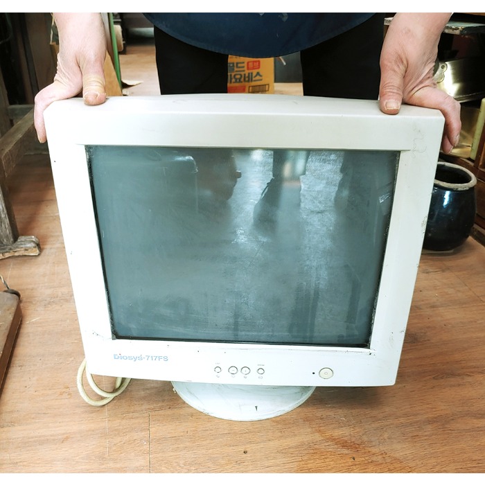 2000년 컴퓨터 diosys 모니터 디오시스 컴퓨터 모니터