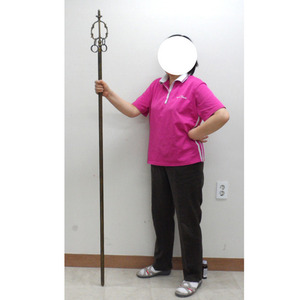 동으로 만든 지팡이(길이:176cm)/육환장/산신령 지팡이/도사지팡이/원목지팡이/나무지팡이/인테리어소품
