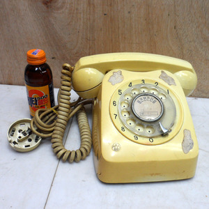 베이지색 다이얼전화기(중고/다이얼 전화기/옛날전화기/연극소품/전화기/전화