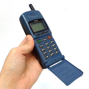귀한 청색 삼성휴대폰SCH-1100 플립폰(본사진열품/최초의 PCS폰/옛날핸드폰/수집용핸드폰/오래된휴대폰