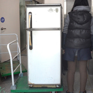80년대 냉장고 옛날냉장고 골동냉장고 오래된 냉장고 