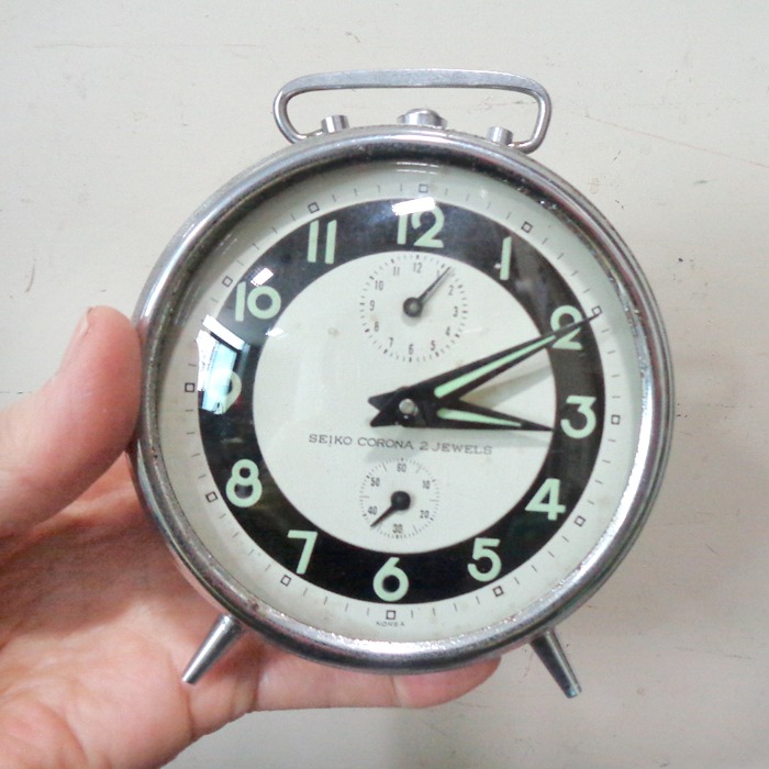 상태좋은  70년대 자명종  옛날 탁상시계 옛날시계