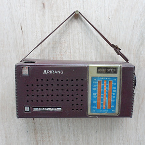 아리랑 라디오(작동안됨)/라듸오/80년대 라디오/90년대 라디오/옛날 물건/중소 기업 라디오