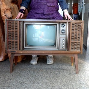 금성 텔레비전(VS-68U)/대한전선티비/흑백텔레비젼/자바라티비/옛날테레비/옛날텔레비젼