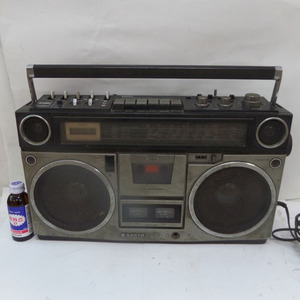 낡은 산요 카세트 라디오(중고/옛날라디오/옛날라디오