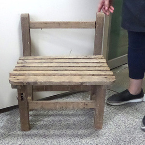 낡은 의자/국민학교의자/옛날의자/엔틱의자/근대사