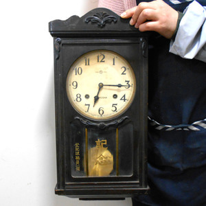 클래식한 70-80년대 괘종시계 옛날벽시계 옛날시계